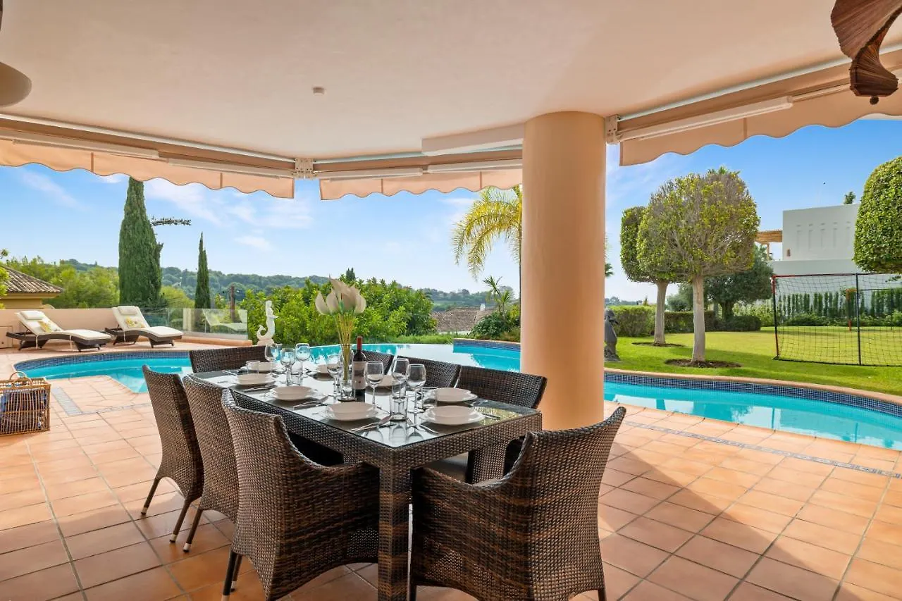 Luxury Villa Robledal By Mabiente - Views Of The Sea And The Golf Course Marbella 0*,