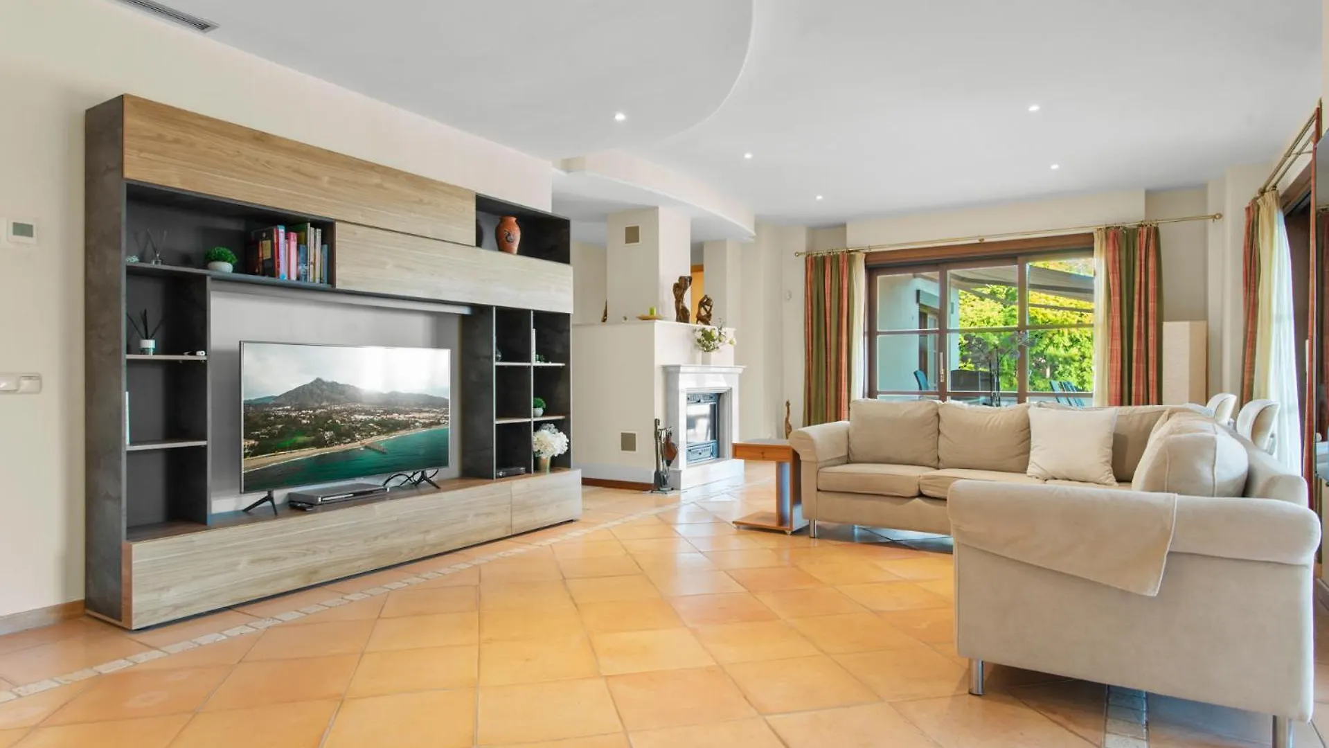 Luxury Villa Robledal By Mabiente - Views Of The Sea And The Golf Course Marbella 0*,  Spain