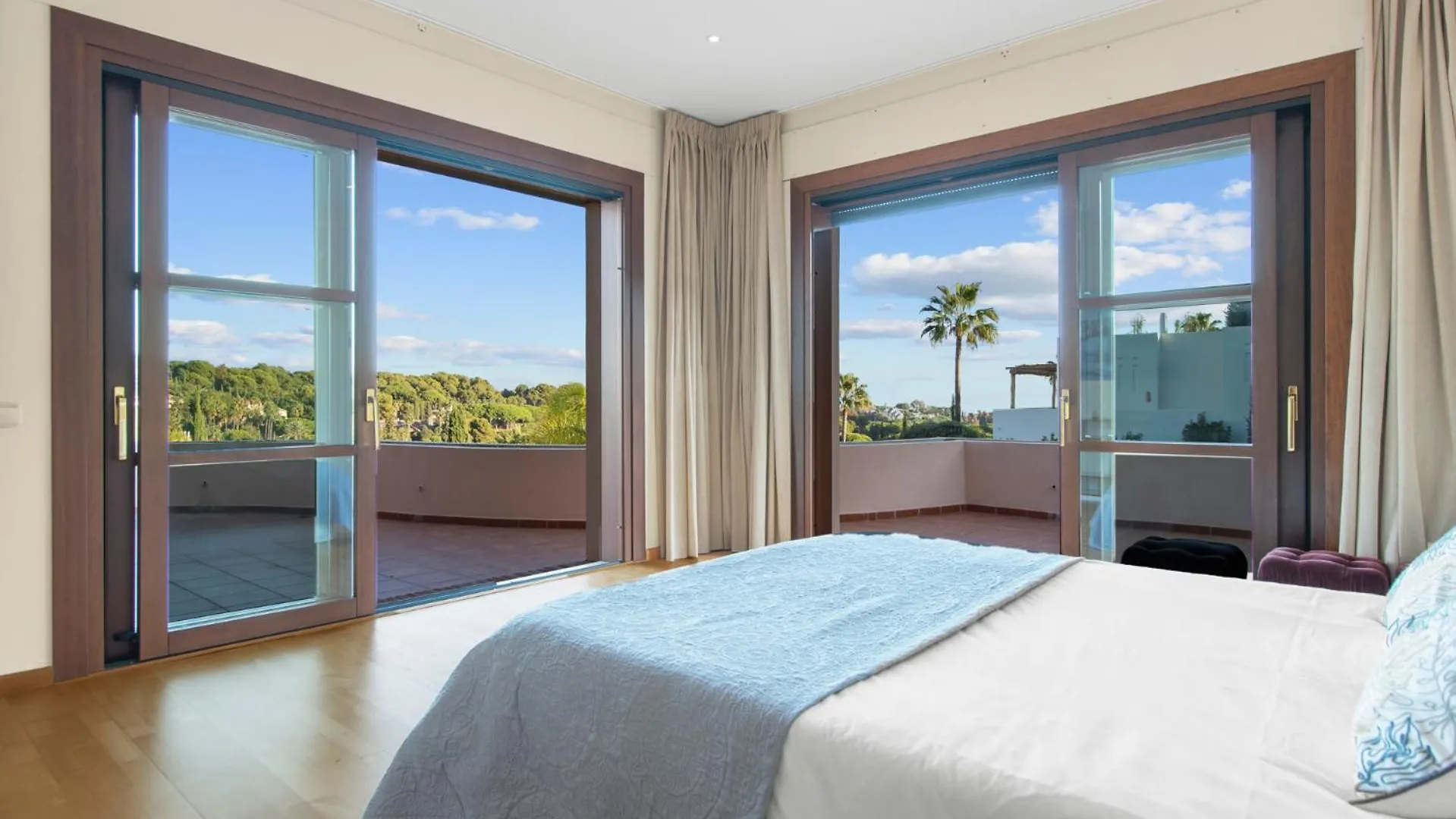 Luxury Villa Robledal By Mabiente - Views Of The Sea And The Golf Course Marbella